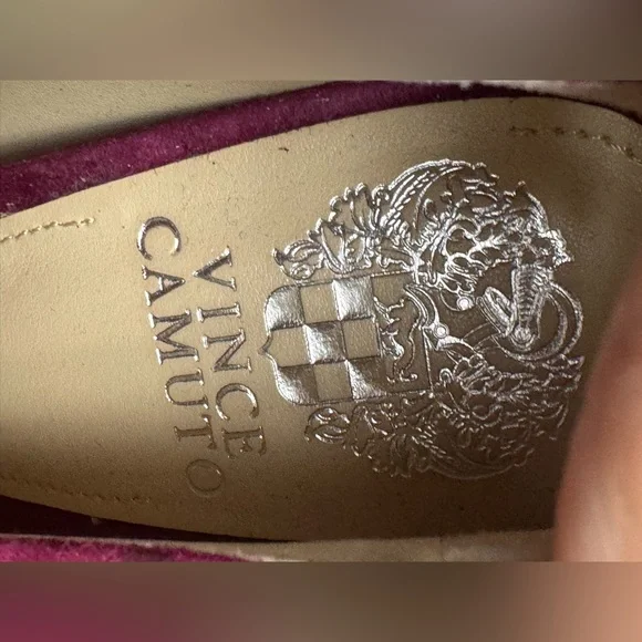 Vince Camuto Women's Wine Suede Peep-Toe Heels - Picture 6 of 6